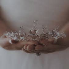 child of the moon queen aesthetic crown aesthetic royalty aesthetic