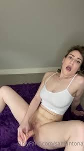 Samantona dildo masturbation