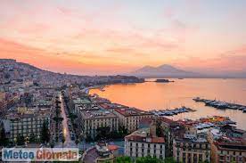 Meteo napoli e previsioni del tempo di oggi (mattina, pomeriggio, sera, notte), temperature, venti, umidità, alba e tramonto a napoli oggi mercoledì, 02 giugno 2021. Meteo Napoli Soleggiato E Clima Primaverile Sino Ad Inizio Settimana Poi Novita Meteogiornale It