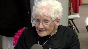 Woman celebrating 105th birthday says positivity helps with longevity