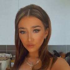 gabrielle dures (@gabbyduresx)