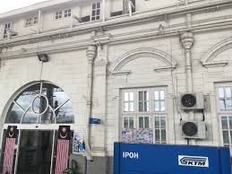 Although ktm's ets (electric train service) was launched in 2010, it was until july 2015 that you can travel further north beyond ipoh to butterworth. Ktm Ets Kl Sentral Ipoh A Quick Day Trip To Ipoh Mr Hideyoshi