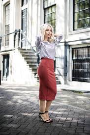In our earlier post, we already talked about 20 best outfits to wear on a date, but today, its all about the weekend shenanigans. Friday Night Dinner Outfit Ideas