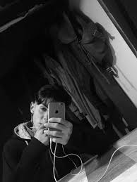 Black And White Mirror Selfie Drawing Boy Mirror Selfie Scenes Boys