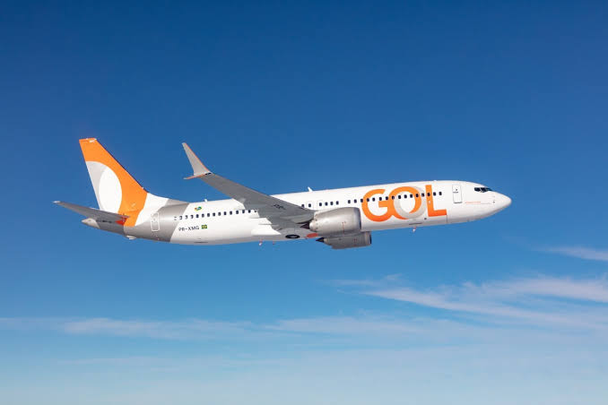 Voo entre Aracaju e Salvador é cancelado após avião bater em pássaro | CNN Brasil