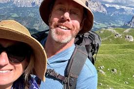 Fundraiser for Emily Ward by Jesse DeSanti : Keep Emily by Duncan's Side in  ICU