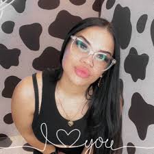 Csbeautyboutique1 (@lipstickqueen92)