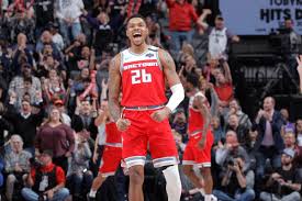 Is an american professional basketball player who last played for the golden state warriors of the nation. Kent Bazemore Q A