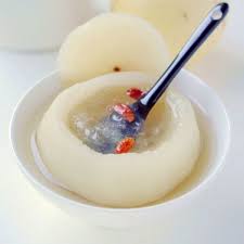 Bird Nest With Snow Pear Very Tasty Chinese Sweet Dish Made With Bird Nest And Snow Pear Sweets Desserts Recipes Nest Dessert Chinese Dessert Desserts