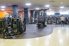 Happy life gym a mugnano di napoli, in provincia di napoli, è una palestra polifunzionale con servizio nutrizionista per gli iscritti. Palestra Fitness Torino Via Nizza Palestre Italiane