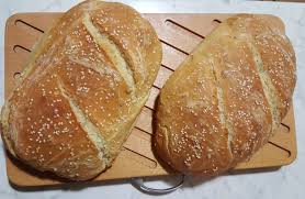 Pain maison is the bread which has been the most popular amongst mauritians for centuries. Recette De Pain Maison Recette Plat Recette Cuisine Facile