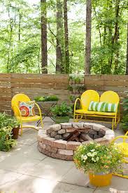 1,805 likes · 9 talking about this. 25 Small Backyard Ideas Small Backyard Landscaping And Patio Designs