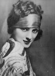 Sara Mullon Silent film actress (1924). Photo by Edward Thayer Monroe.