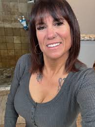 Sarah from Norwich.. Feel free to message me if u would like to be friends  https://ppt.cc/fFZ1Jx