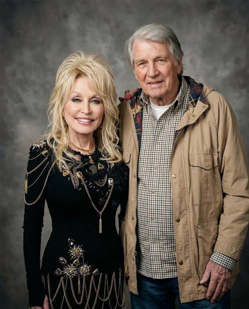 Carl Dean, Dolly Parton's husband, passes away at 82