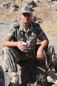 Gazeteci Nevzat Cicek Zeytin Dali Harekatini Sahada Yoneten 2 Ordu Komutani Korgeneral Ismail Metin Temel In Bir Donem Pkk Ve Feto Nu Korgeneral Askeri Ordu