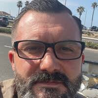 Edward Palma's Instagram, Twitter & Facebook