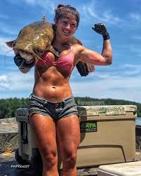 Hannah Barron Sexy Tits and Ass Collection - Fappenist