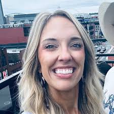 Jess Casper (@that.one.fusion.recruiter) • Instagram photos and videos