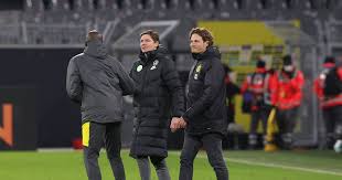 The austrian, who joined the wolves from lask in 2019, approached the club management with his wish to move to eintracht frankfurt for the new season. Vfl Wolfsburg Glasner S Release Clause Expires Archysport