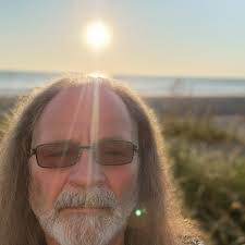 Mike Revette's Instagram, Twitter & Facebook