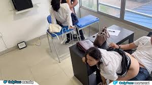 เงี่ยนในห้องเรียน Porn Videos: UHD 4K 2160p XXX 2025 | xHamster