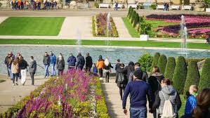 Park In Ludwigsburg Wegen Corona Geschlossen Kartenbesitzer Fur Bluhendes Barock Wollen Geld Zuruck Landkreis Ludwigsburg Stuttgarter Zeitung