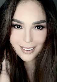 We are honored to introduce a judge whose artistry, resilience, and  heartfelt cultural pride uplift and inspire—Carmi David. Born to Ilongga  and Kapampangan roots, Carmi proudly embraces her identity as a “certified