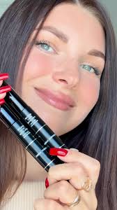 Meet the Minking Technique! Our favorite method for lusher-looking lashes.  It begins with Wicked Lash Mascara in Rich Cocoa applied to the roots, and  then shimmied from base to tip. Finish by adding a ...