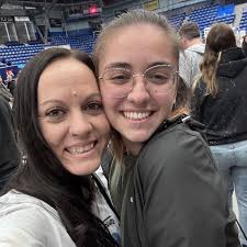 🐝☀️🌻 Delivering Joy