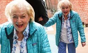 These hilarious betty white memes celebrate the beloved actress in the in all seriousness, if you haven't already seen these betty white birthday memes, they're. Betty White 97th Birthday Golden Girls Star Greeted By Ryan Reynolds Daily Mail Online