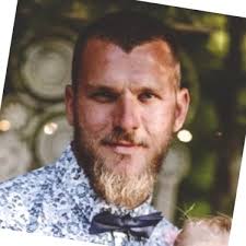 Microsoft Office Specialist: Excel Associate (Microsoft 365 Apps) was  issued by Microsoft to Allan Ferrari.