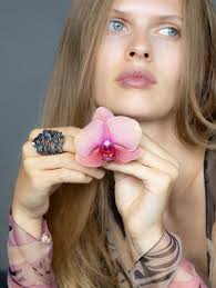 Kirsten Muenster Jewelry