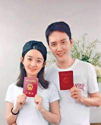 Happy birthday to my charming prince my lovely feng the most handsome ever #fengshaofeng #williamfeng #冯绍峰 #馮紹峰 pic.twitter.com/e8scyfajny. Ijkh Mixw087mm