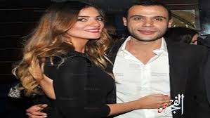از زمان امام محمد تقی (ع)، رفته رفته فشارها و سخت گیری ها بر خاندان پیامبر فزونی گرفت تا در زمان امام حسن عسکری (ع) به اوج خود رسید. Ø¨ÙˆØ§Ø¨Ø© Ø§Ù„ÙØ¬Ø± Ù…Ø¹Ù„ÙˆÙ…Ø§Øª Ù„Ø§ ØªØ¹Ø±ÙÙ‡Ø§ Ø¹Ù† Ø²ÙˆØ¬Ø© Ù…Ø­Ù…Ø¯ Ø¥Ù…Ø§Ù… Ø§Ù„ØªÙŠ Ø£Ø®ÙØ§Ù‡Ø§ Ø¹Ù† Ø§Ù„Ø¬Ù…ÙŠØ¹ ØµÙˆØ±
