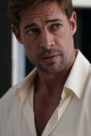 Roberto Ordaz's Instagram, Twitter & Facebook