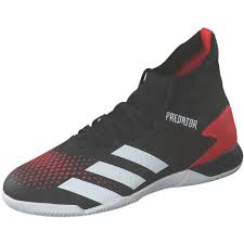 These adidas predator 20.3 laceless men's astro turf trainers have been developed with demonscale technology which helps you manipulate the ball with added swerve as well as enhancing control for a more dominant performance. Adidas Predator 20 3 In Fussball Schwarz