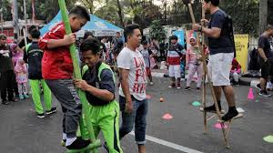 Permainan ini menggunakan tenaga tambahan berbanding permainan lain. Keseruan Anak Anak Bermain Permainan Tradisional Di Cfd Bagian 3