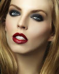 Malcolm Diggs's Instagram, Twitter & Facebook