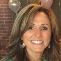 Cindy Parisi's Instagram, Twitter & Facebook