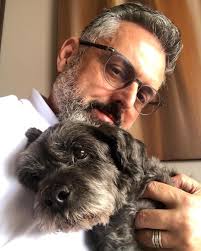 Hi my name is micell and millo, today is my 1st birthday thank you🥳🥳