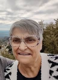 Denise Olson's Instagram, Twitter & Facebook