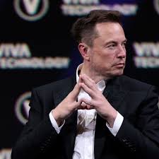 A Pain in the Neck: Elon Musk and Tesla's Revolving C-Suite - WSJ