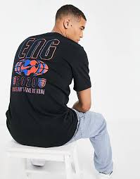 They're simple, versatile and they work for virtually any occasion. Nike Football Euro 2020 Schwarzes England T Shirt Mit Drei Lowen Asos