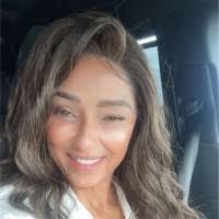 Theresa Hersh's Instagram, Twitter & Facebook