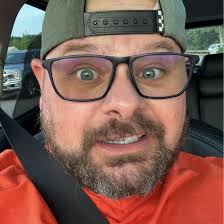 Who wins a series between 2008 vs 2024 Boston Celtics teams?