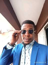 AL MAHRUF CREATIVE WEARS A man's life is shpaed by his thought