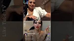 دختر سکسی ایرانی با حوله جلو کارگر هتل, لایو سکسی در اتاق پرو. Mina Namdari Hot And Sexy