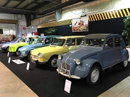 Check spelling or type a new query. Un Salon De Passionnes Des Autos Et Motos De Collection A Rouen