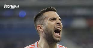 Luís Enrique mu dal ďalšiu príležitosť: Obranca Barcelony sa vracia do  národného tímu Španielska